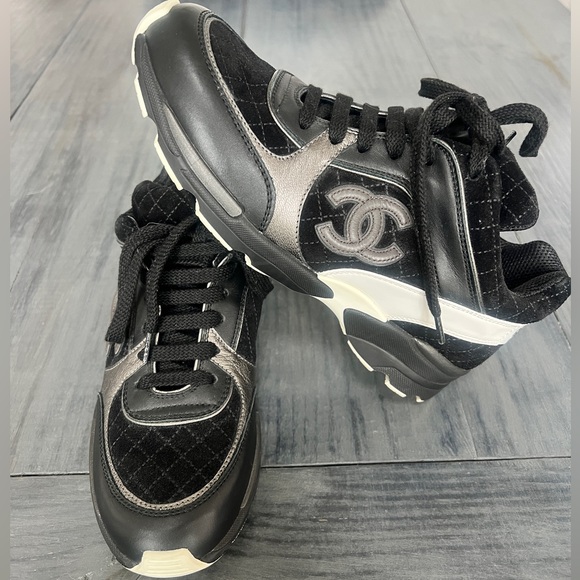Chanel Metallic/Black Leather & Suede CC Low Top Sneakers - Picture 1 of 10